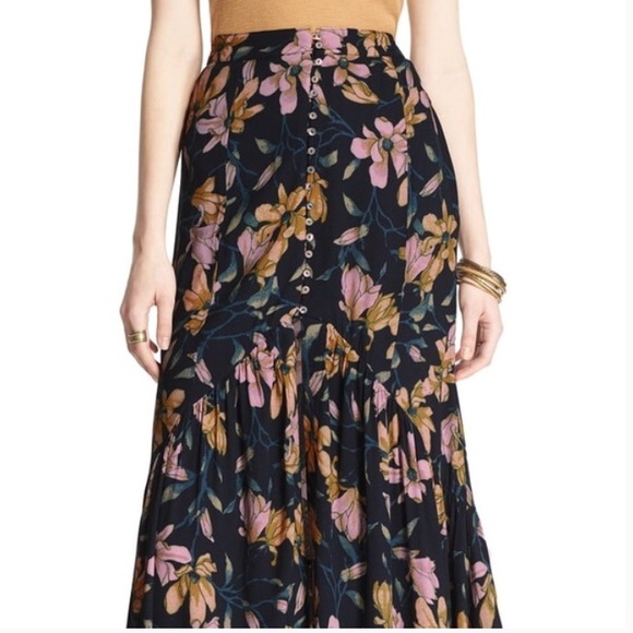 FREE PEOPLE - Picture 2 of 10